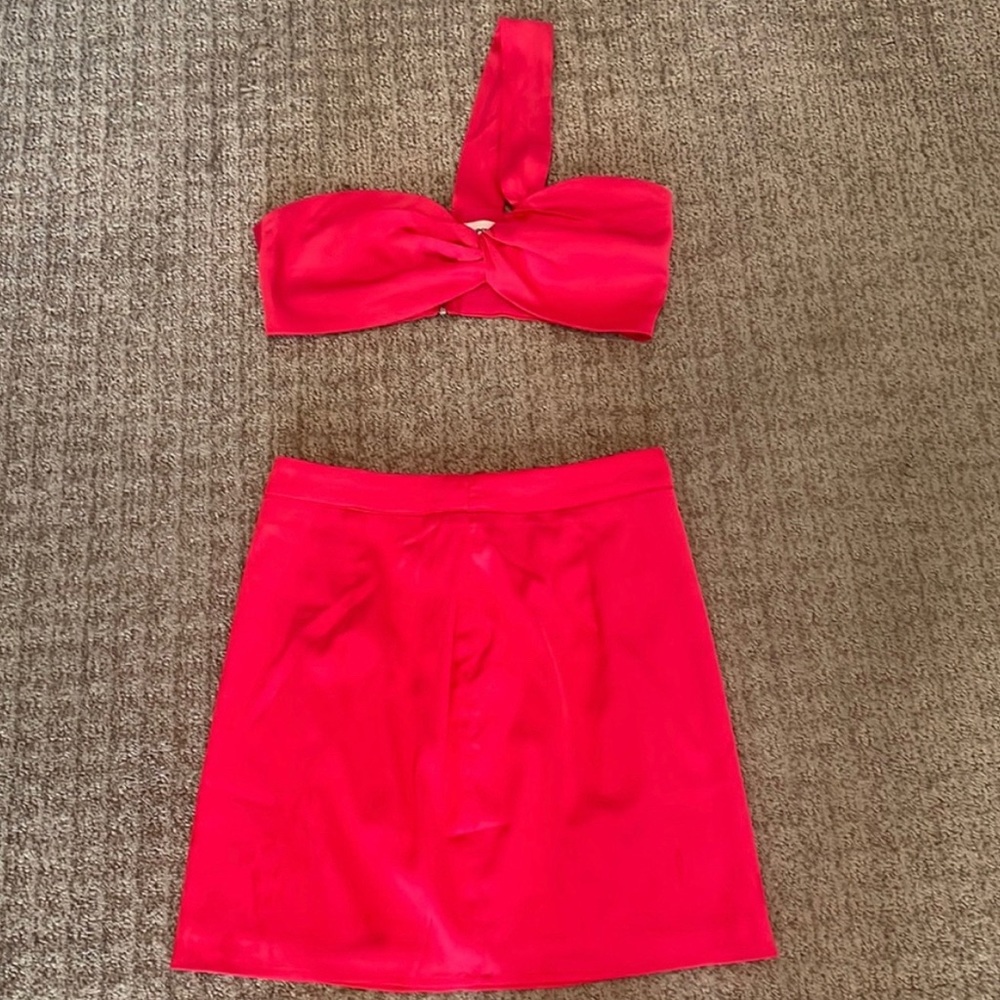 Pink revolve set